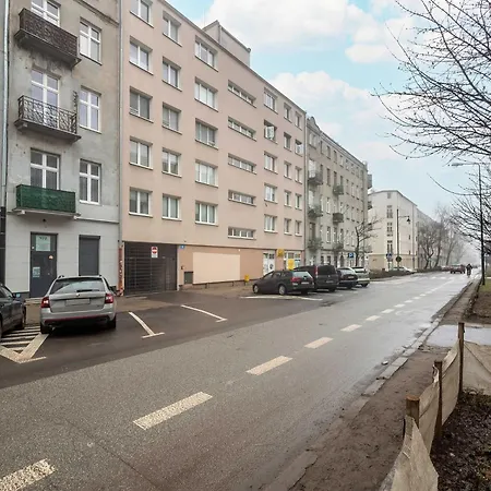 Wieckowskiego Comfortable In Center By Renters *