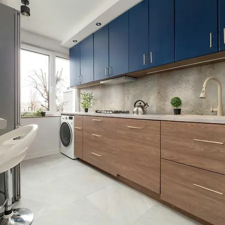 Wieckowskiego Comfortable In Center By Renters