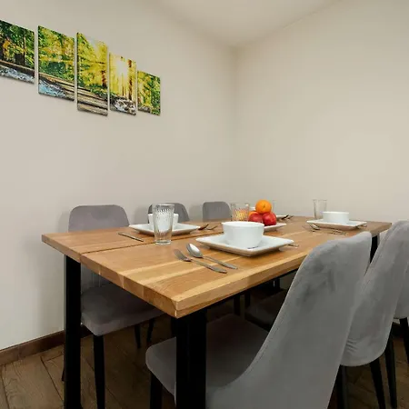 Wieckowskiego Comfortable In Center By Renters Apartment *