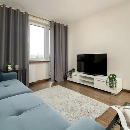 Apartment Wieckowskiego Comfortable In Center By Renters Lodz (Lodz)