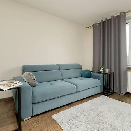 Wieckowskiego Comfortable In Center By Renters *